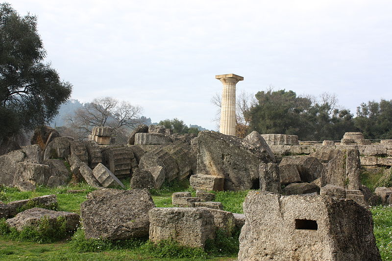 statue of zeus at olympia ruins